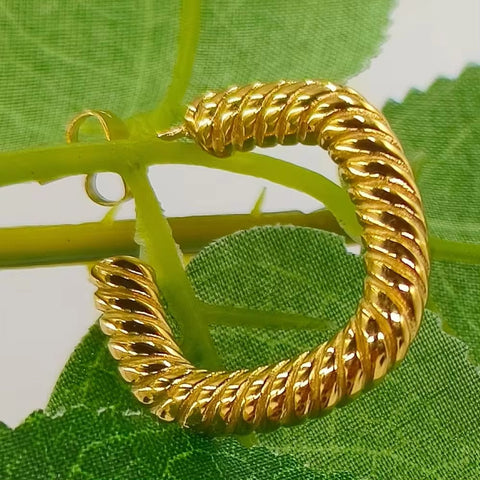 Hot Sale 18K Gold Twist Hoop Earrings C Shape Hoops for Women Girls Minimalist Punk Jewelry