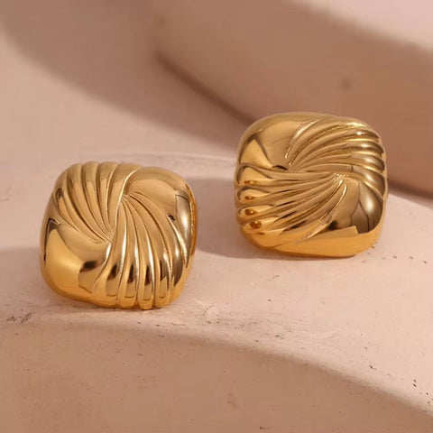 Dropshipping Trend 2024 Square Engraved Wing Stud Earrings Gold Plated Statement Jewelry Stainless Steel Earrings