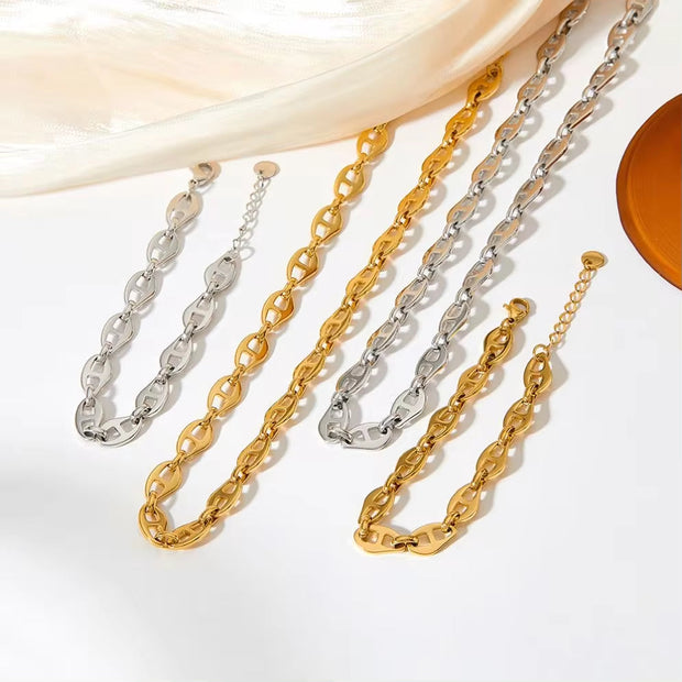 Ins Gold Plated Stainless Steel Pig Nose Designer Chokers Necklace for Women