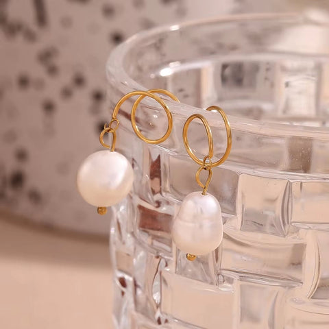 Fresh Water Pearl Drop Earrings Gold Plated Jewelry Winding Stainless Steel Earrings Women Luxury
