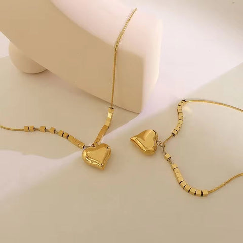 Dainty 18K Real 18K Gold Plated Stainless Steel Accessories Snake Bone Chain Heart Pendant Necklace for Women