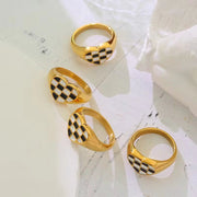 Minimalist 18K Gold Plated Enamel Heart Tarnish Free Checkered Stainless Steel Rings Women Jewelry