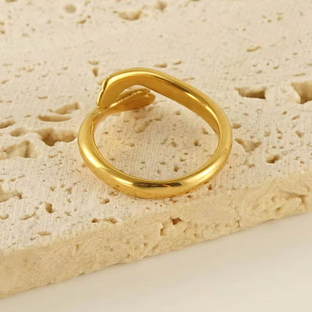 High Quality Vintage Wide Love Hands Embracing Ring Stainless Steel Tarnish Free Hand Hug Open Ring