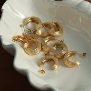 JEWELRY EH03 Factory Supply Hong Kong Style Simple Earrings Unique Striped C-Ring Earrings