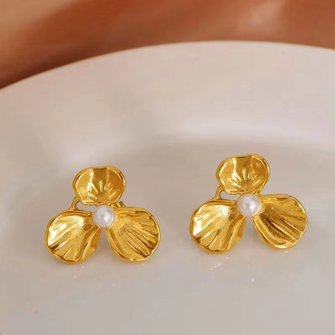 JEWELRY EH139 China Wholesale New Pearl Stainless Steel Earrings Petal Earrings Gold-Plated 18K for Women