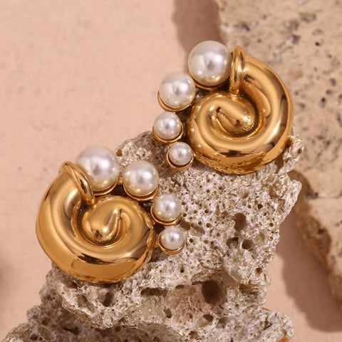 Fresh Water Pearl Winding Conch Stud Earrings Tarnish Free Jewelry Gold Plated Earrings Stainless Steel Jewelry