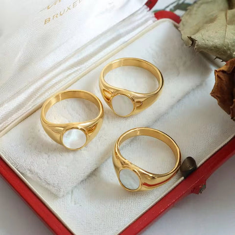Natural Gemstone Stainless Steel Women White Sea Shell Titanium Steel Gold Plated Non Tarnish Rings