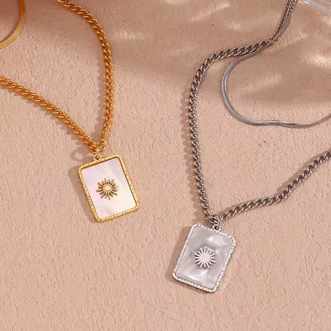 Double Layer Herringbone Necklace Engraved Sun Shell Necklace Waterproof Gold Plated Pendant Necklace