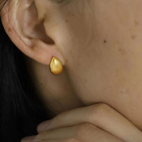 JEWELRY EH20 Factory Hot Sale Vintage Shell Striped Earrings Versatile Stud Earrings