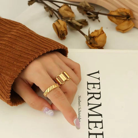 Luxury Fashion Geometric Plain Women Ring Stainless Steel 18K Real Gold Plated Twist Finger Rings Jewelry