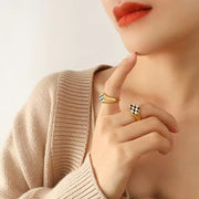 Minimalist 18K Gold Plated Enamel Heart Tarnish Free Checkered Stainless Steel Rings Women Jewelry